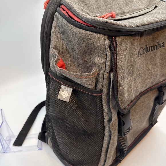 BACKPACK Columbia Insulated  Cooler Ice Chest Gray & Black Excellent Condition - Picture 4 of 11